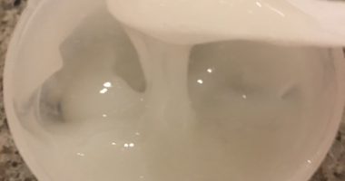 1分間混ぜて、とろみが出てきたら顔にon!