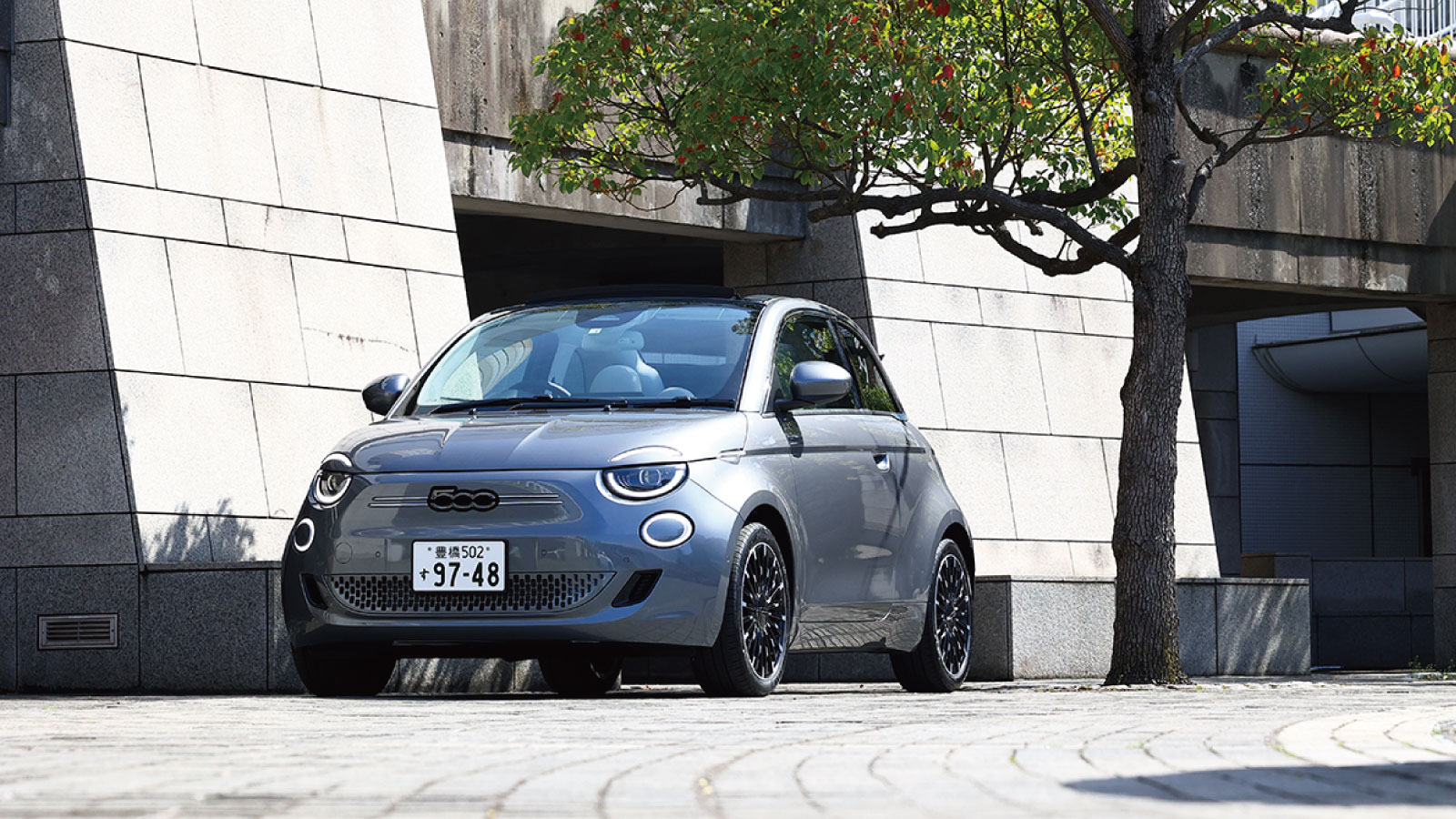 カワイイ電気自動車に乗りたい！ フィアット500eはいかが？