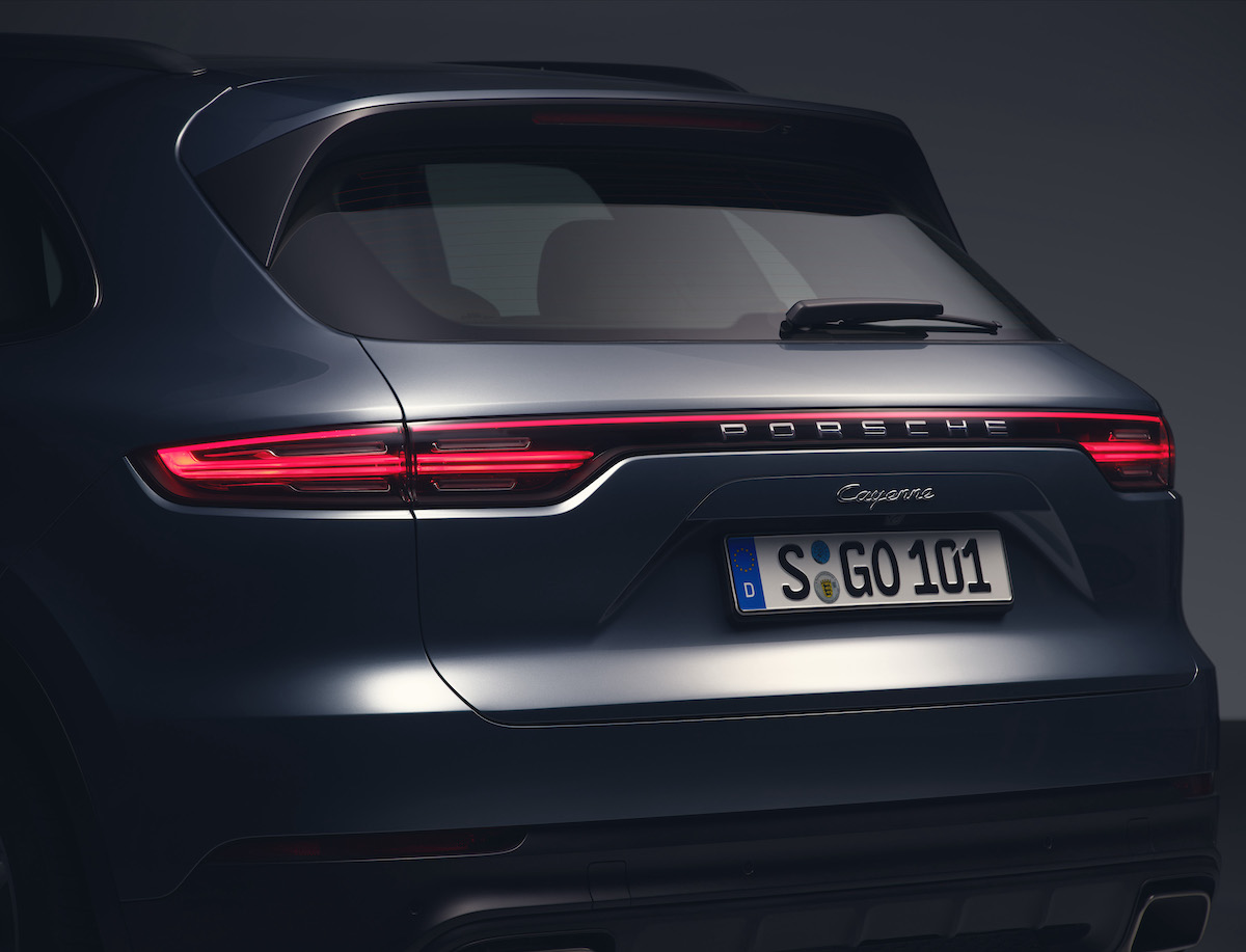 PORSCHE CAYENNE